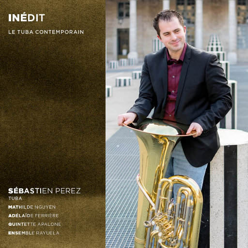 裸体美女2小时免费看
